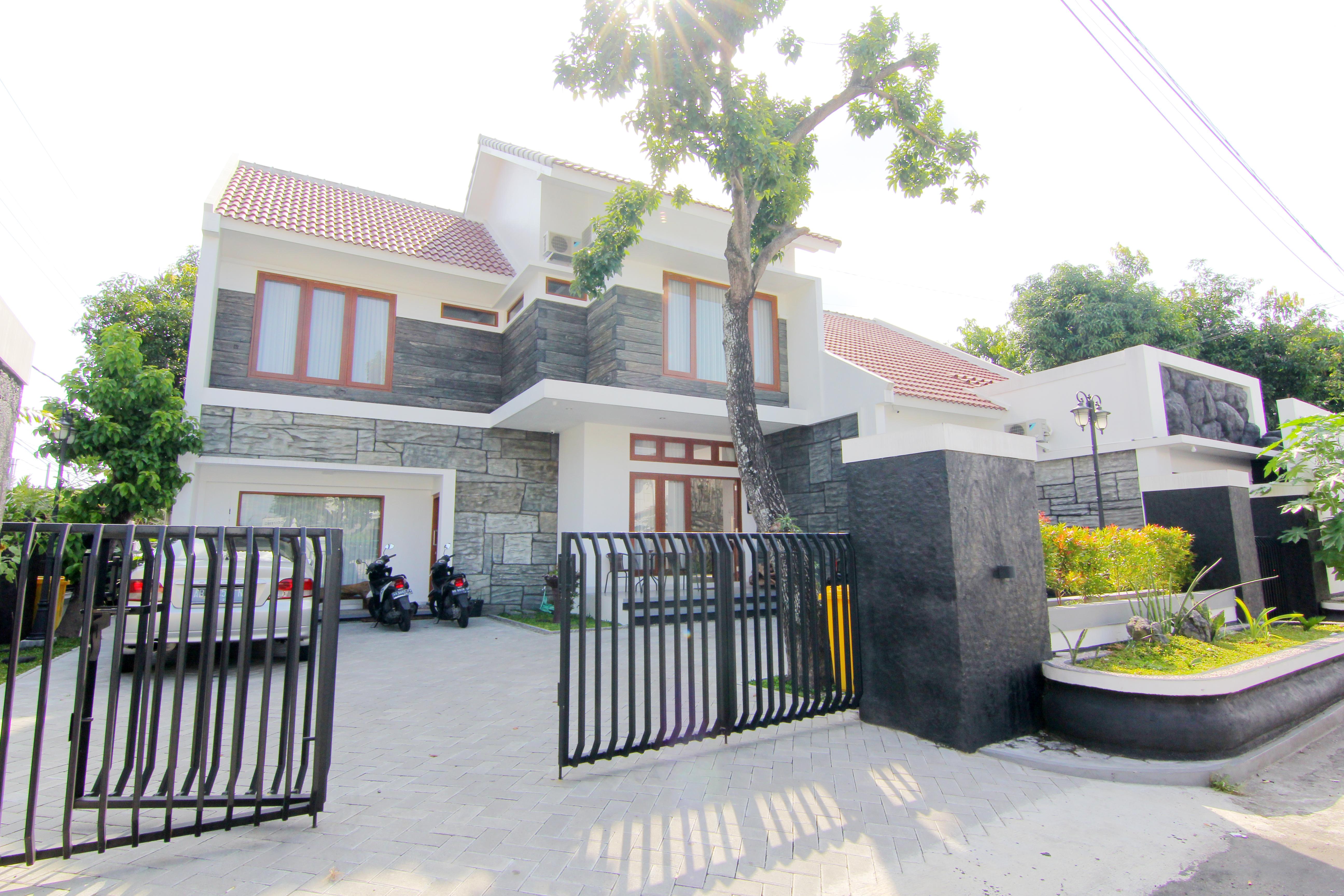 Silas Garden Jogjakarta Buitenkant foto